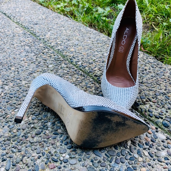 Aldo size 6 ladies pumps - Picture 4 of 4